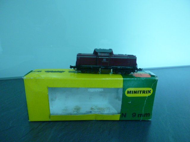 Trix Modellini di ferrovie: Minitrix 1x Diesellock DB 212216-6 Spur N – Usato da Diepoldsau venduto da ehrlich72 4