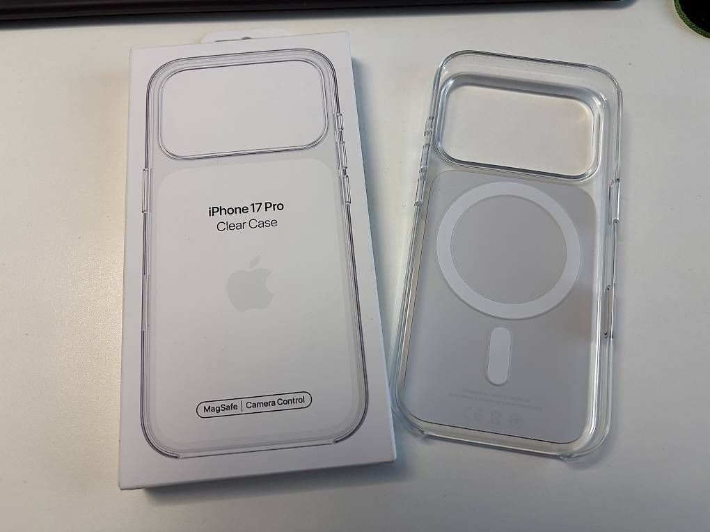 Covers & Schutzfolien: iPhone 17 Pro Clear Case original / neuwertig  – Gebraucht aus Kirchberg BE von larsbaer 1