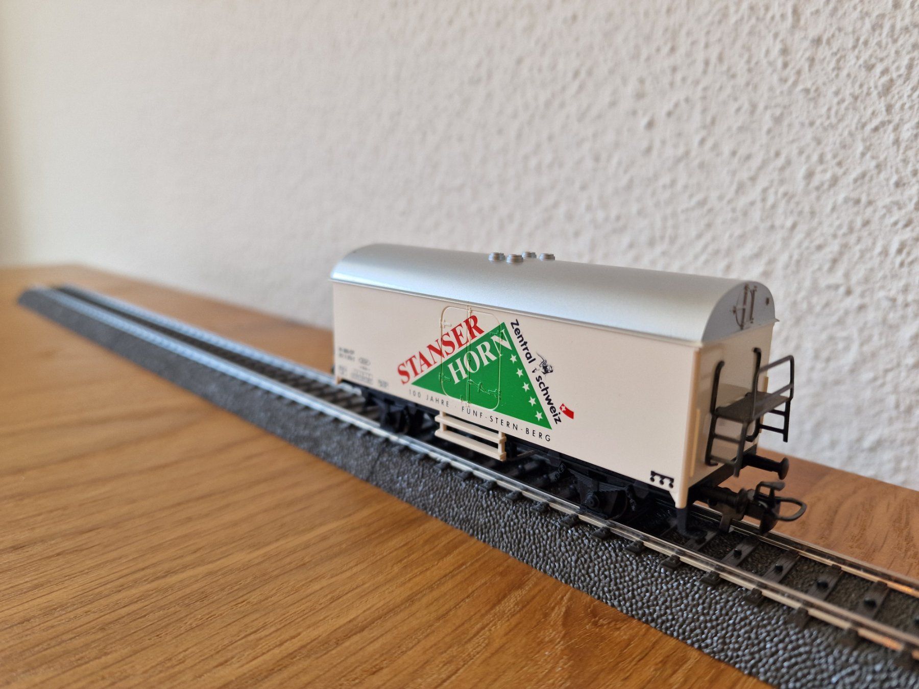 Märklin Modellini di ferrovie: SBB Stanser Horn Güterwagen H0 – Usato da Matten b. Interlaken venduto da lor_hr9w 2