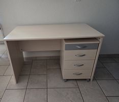 Schreibtisch mit Korpus