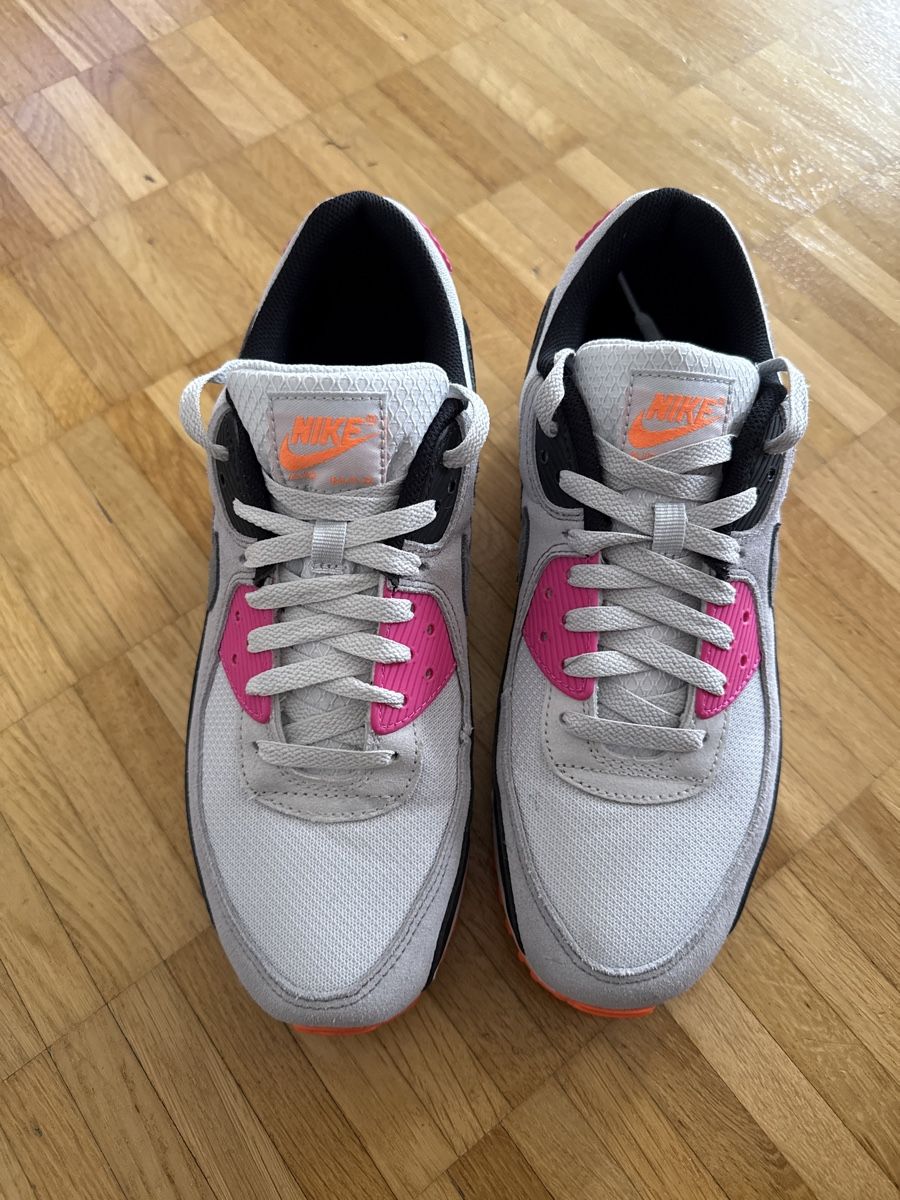 Nike Scarpe da uomo: Nike Air Max 90 Dunkin Donut Edition  – Usato da Sisseln AG venduto da Gommibaerli87