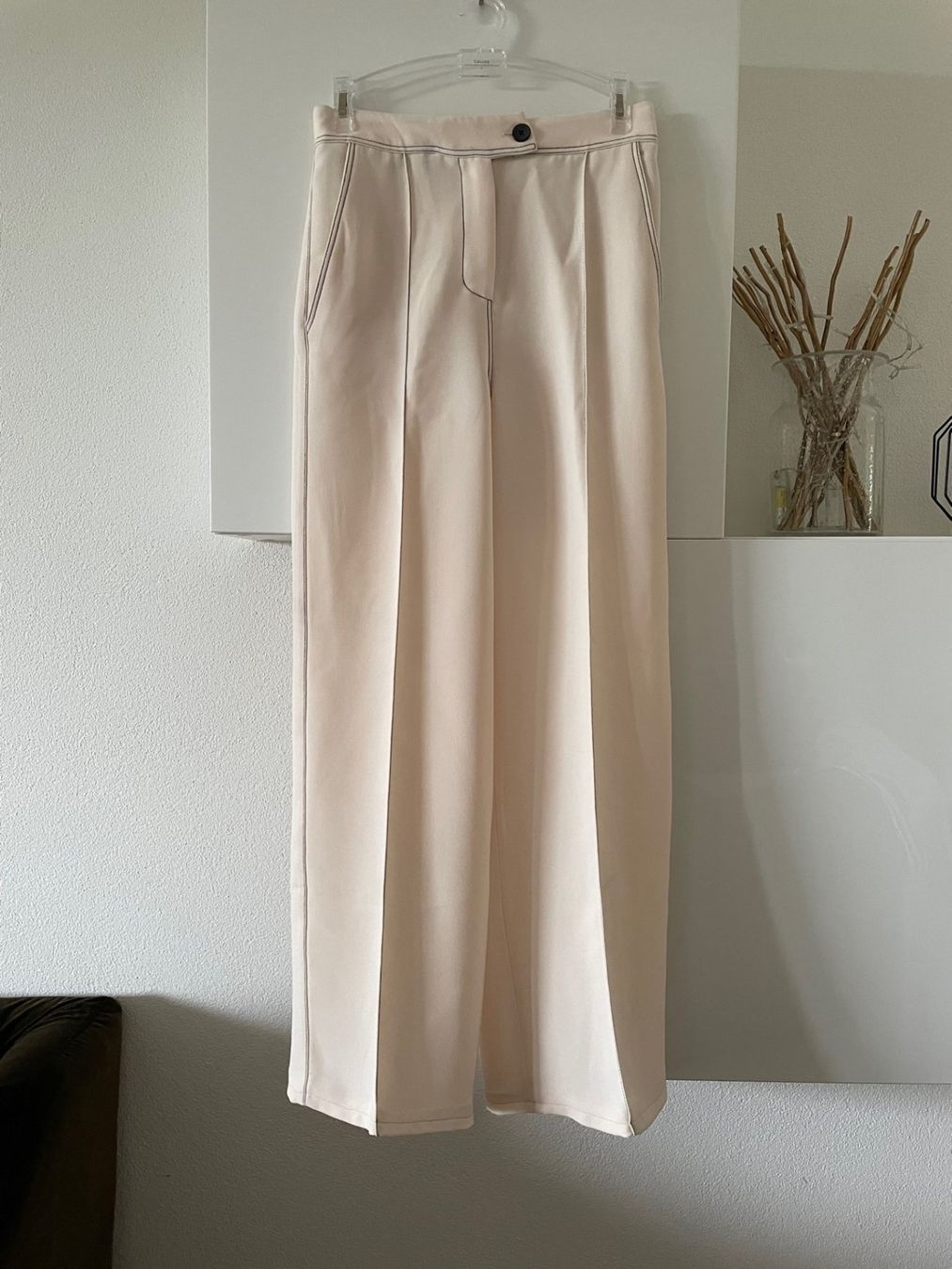Mango Hosen: Neu Hose von Mango Gr.38 – Neu und originalverpackt aus Felben-Wellhausen von begean