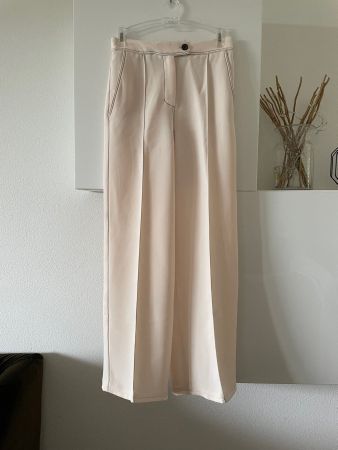 Neu Hose von Mango Gr.38