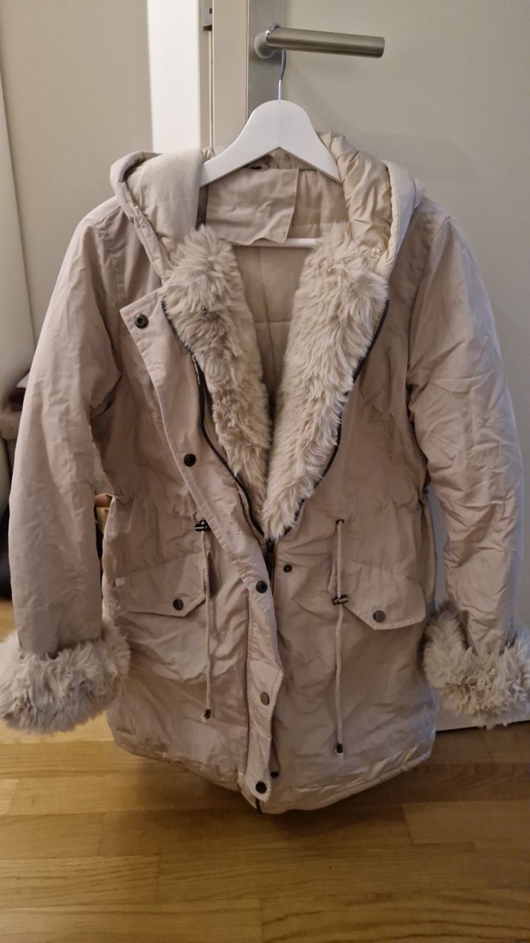Giacche: Damen Winterjacke beige – Nuovo (secondo la descrizione) da Niederlenz venduto da Me.M