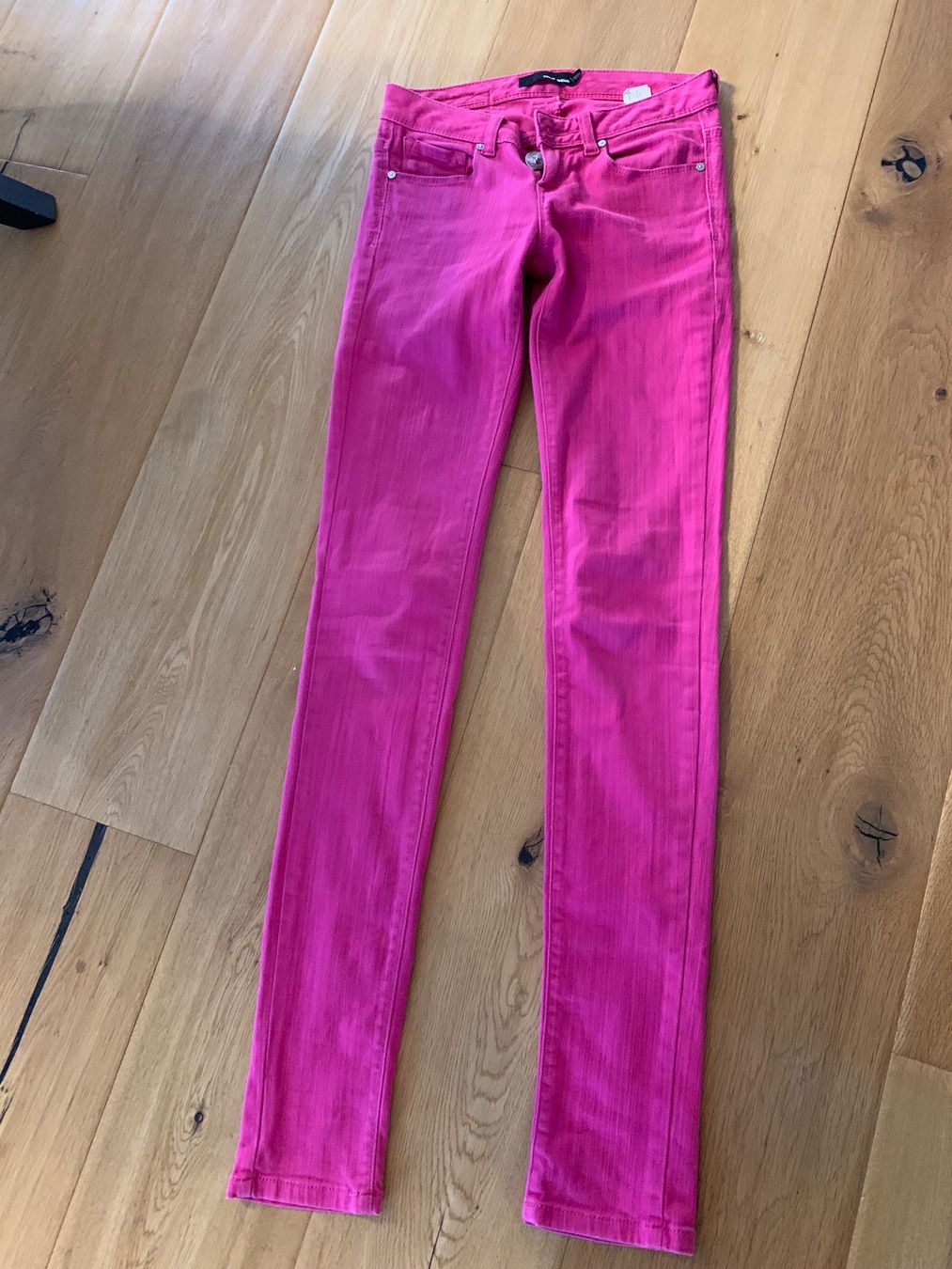 Tally Weijl Pantaloni: Hose pink 32 – Usato da Niederbipp venduto da Domenicana1984