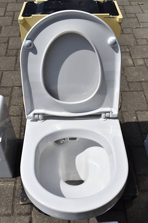 WC: Closomat Lima plus 2018 – Usato da Schönenberg TG venduto da Scania10 2