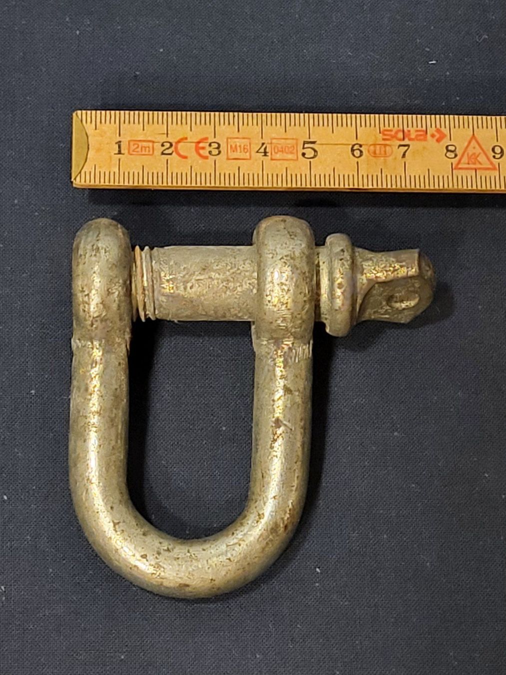 Tous les outils: Schäkel aus Eisen – D'occasion à Uster par gurust