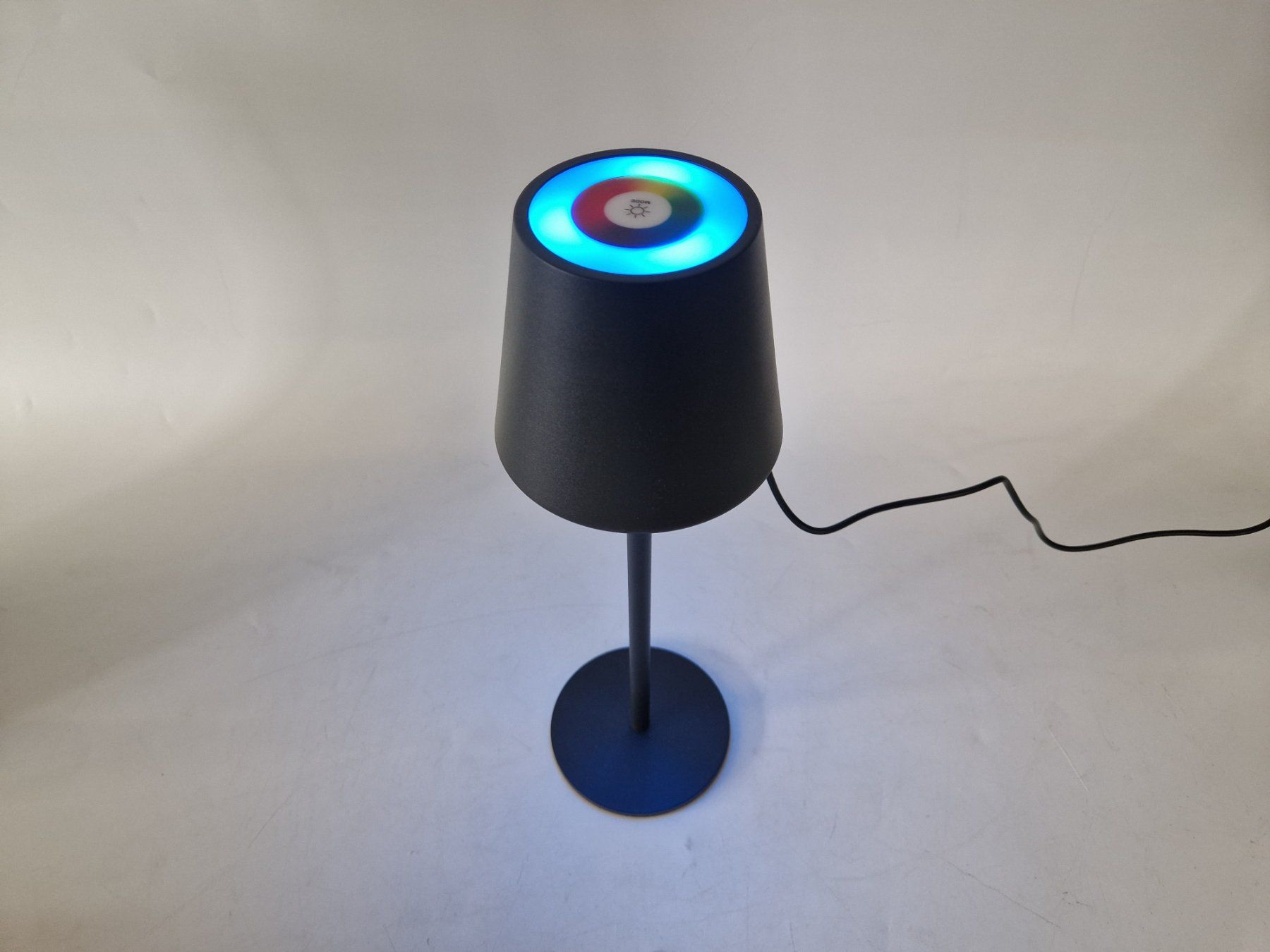 Lampen: GOOBAY LED Tischlampe – Gebraucht aus Muhen von Restwert_Muhen 2