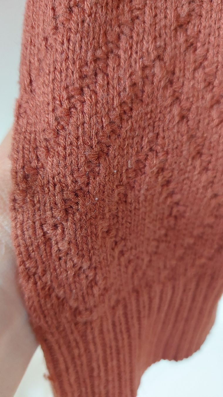 Pulls & Sweat-shirts: Strickpullover Gr. M, Rosfarben – D'occasion à Ebmatingen par B_s_ynq5 1