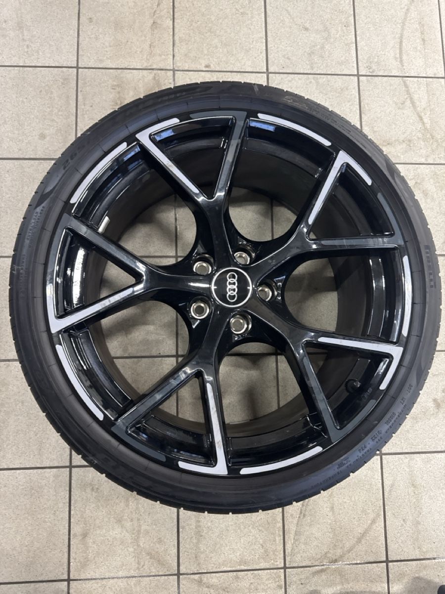 Pneumatici & Ruote complete: Audi Rs3 Sommerkompletträder – Usato da Oftringen venduto da lar_569b 1