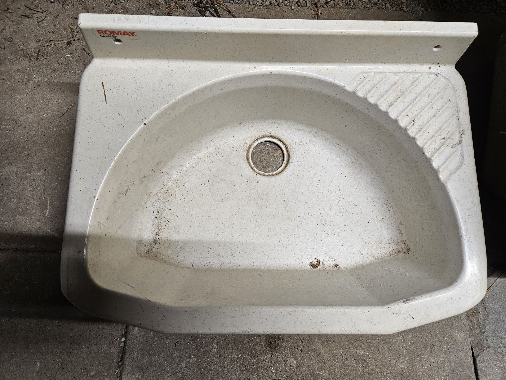 Lavabi & lavandini: Waschbecken – Usato da Alterswil FR venduto da Farmer1992. 2