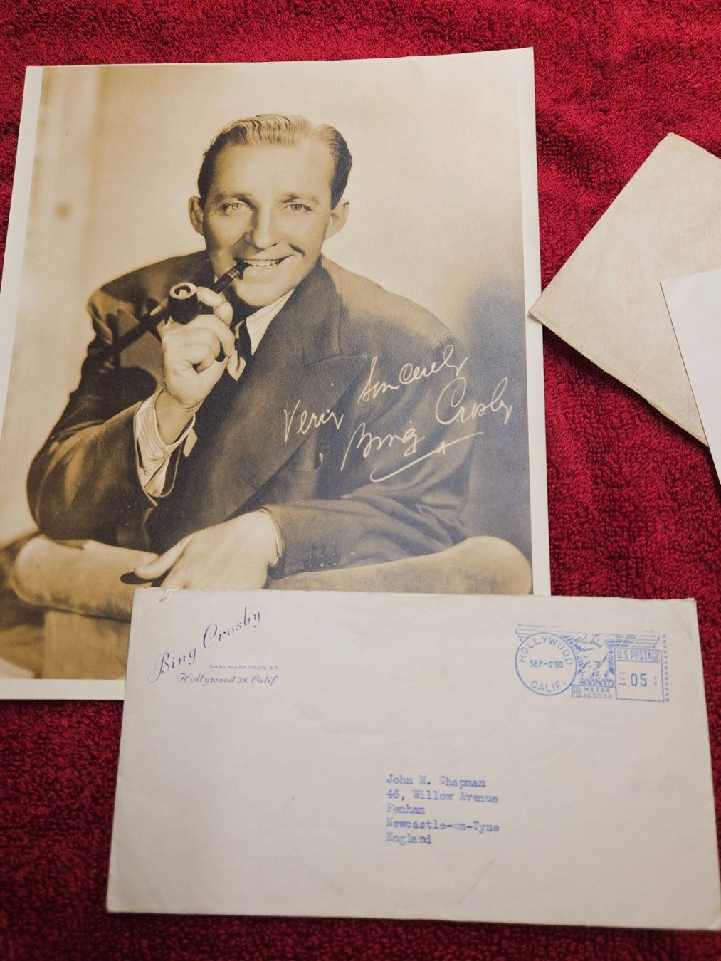 Autogramme: 2 Bing Crosby Briefe, handsigniert m. Couvert Calif. 1950 – Gebraucht aus Gunzwil von Charro03