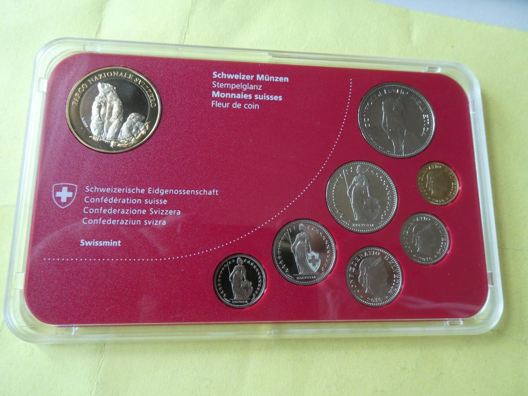 Tutti le monete: Schweiz 2010, Münzsatz  stempelglanz – Nuovo (secondo la descrizione) da Hinterforst venduto da rohusri