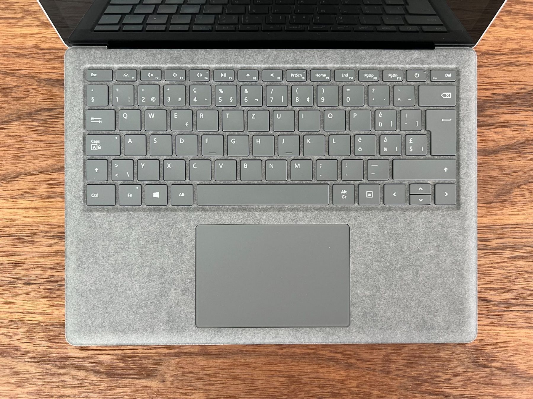 Microsoft Notebooks: Microsoft Surface Laptop 4 13.5'', Intel i5, 16GB RAM, 256GB – Gebraucht aus Frauenfeld von Par4n0rm4l 3