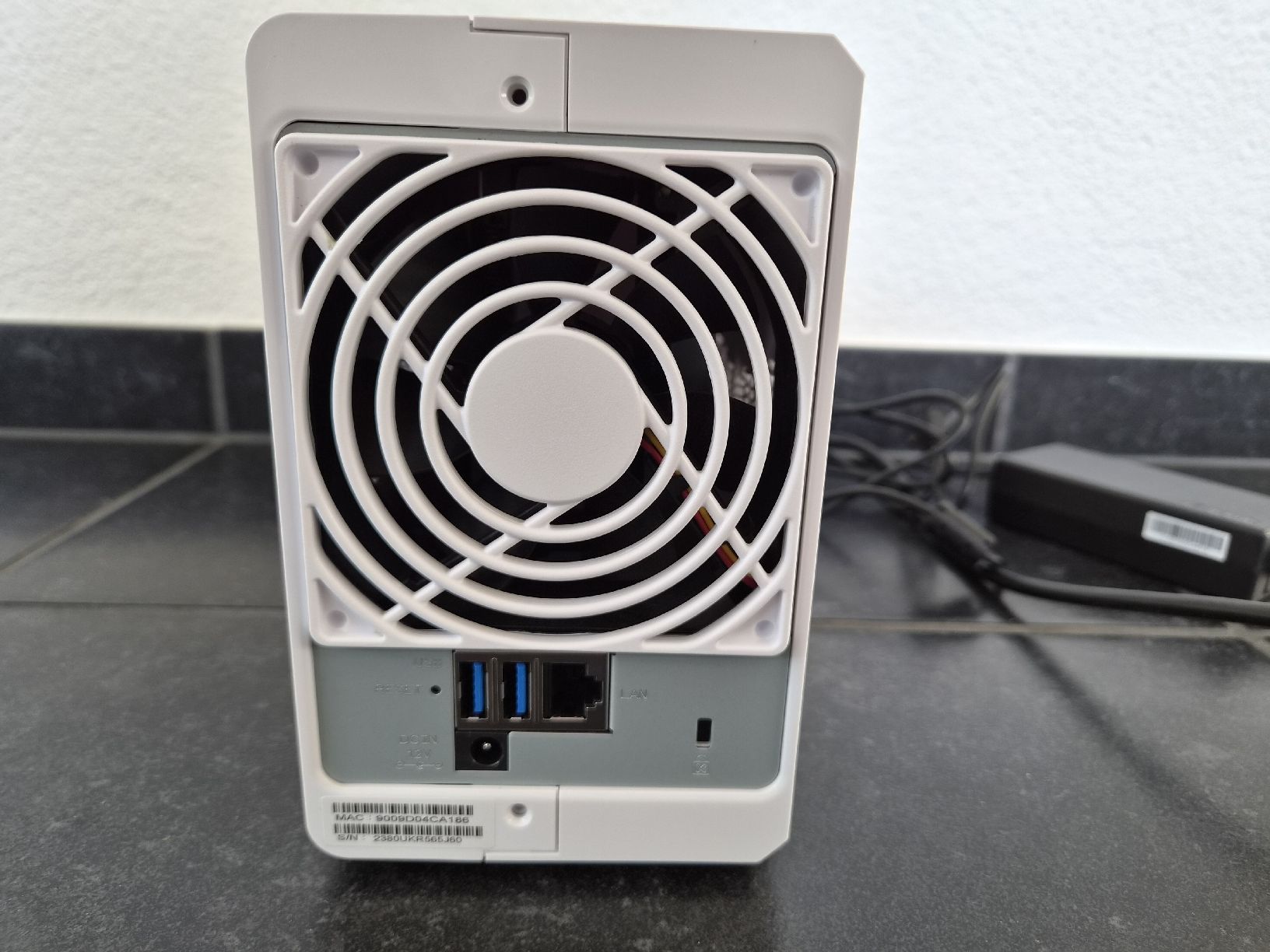 Synology Server: NAS Synology DS223j – Usato da Horgen venduto da e_mob 4