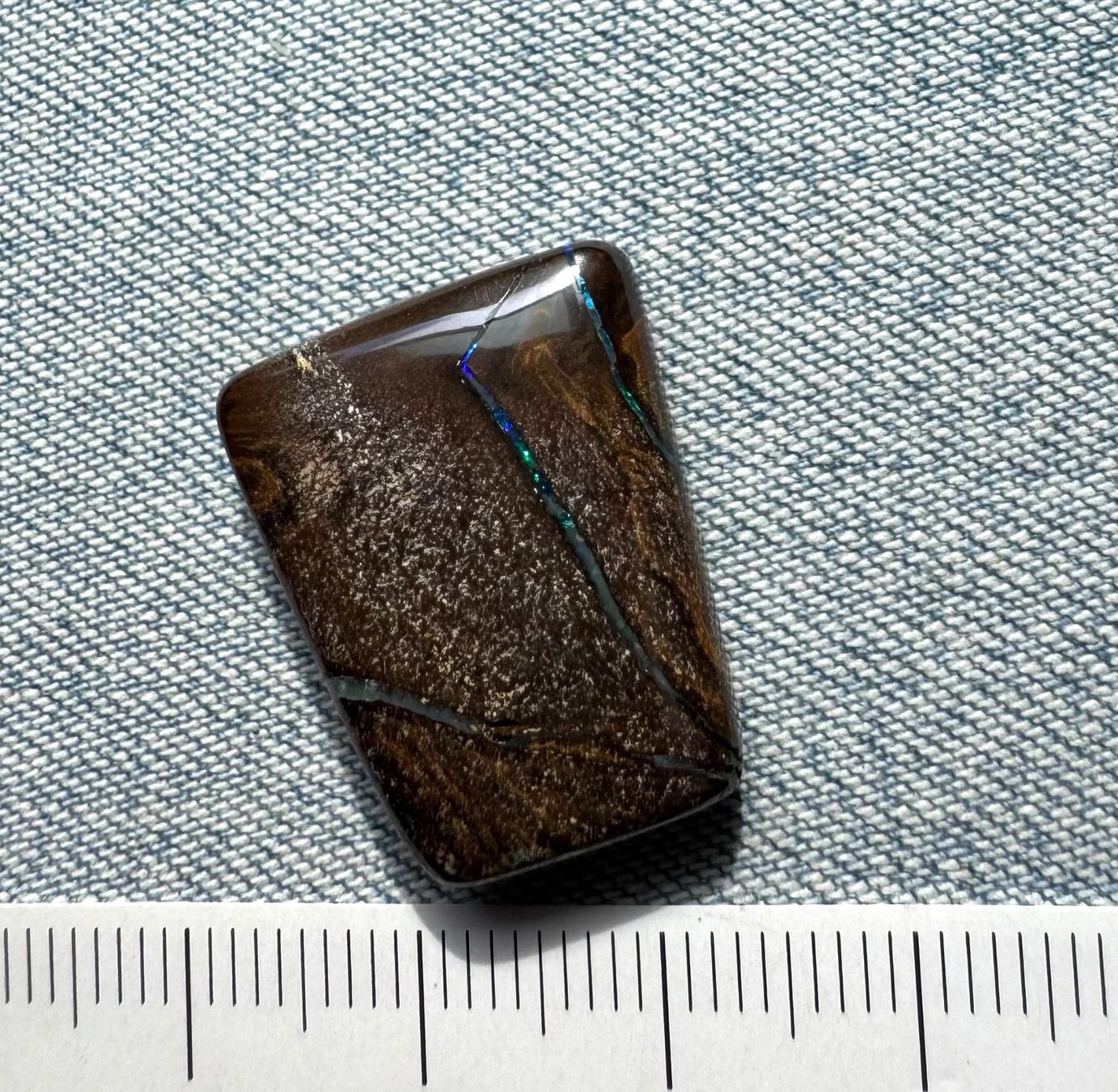 Fossilien: Opal 24ct  Australien winzige linien Opal mit Farben – Neu und originalverpackt aus Leuggern von gemshow 7