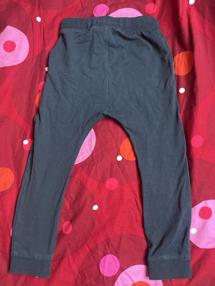 Next Pantaloni: Next Kinder Jogginghose, Gr. 104, 3-4 Jahre – Usato da Kaisten venduto da saleforfun 2
