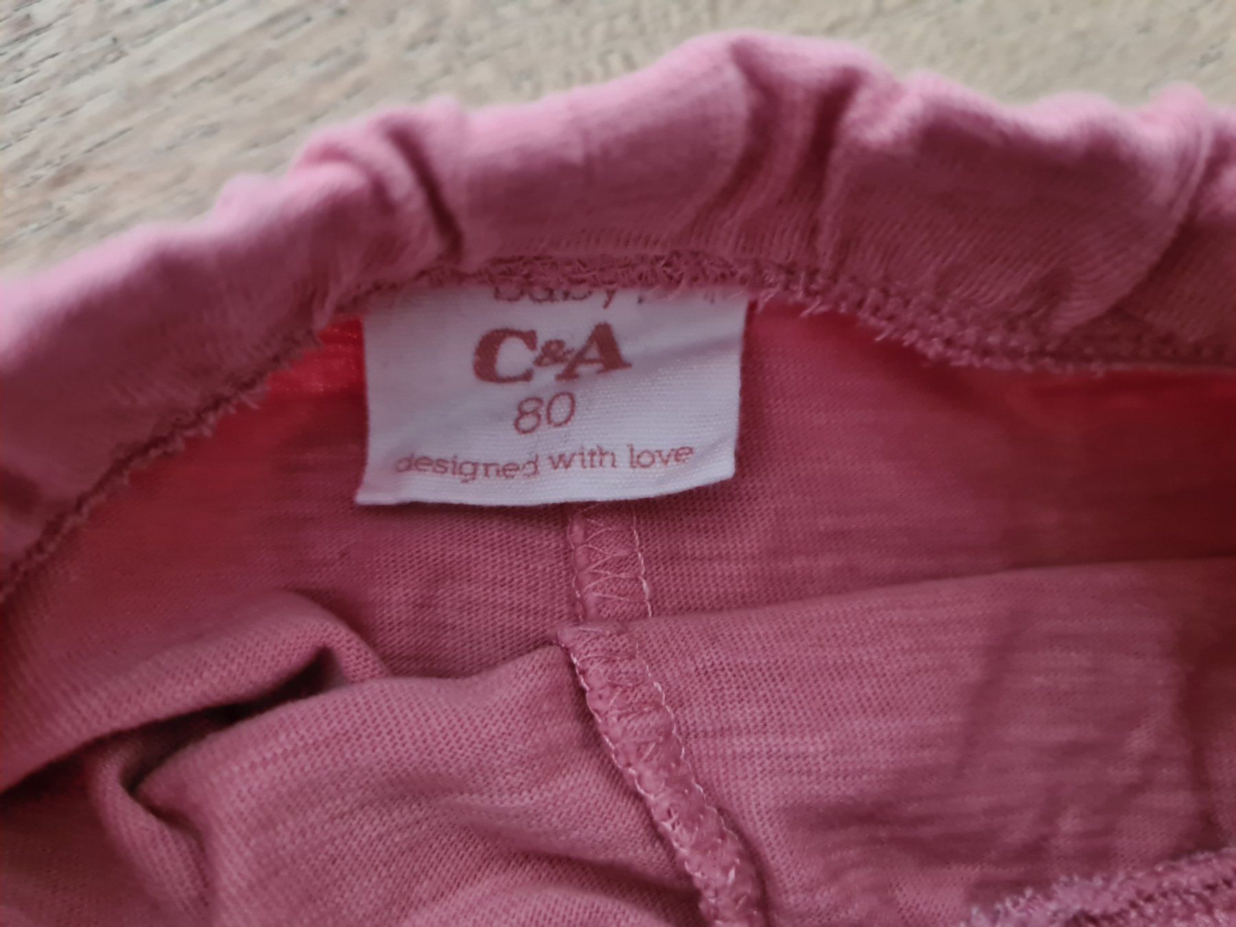 C&A Pantaloni: Short rose fille taille 80 été – Usato da Carouge GE venduto da Gasco 1