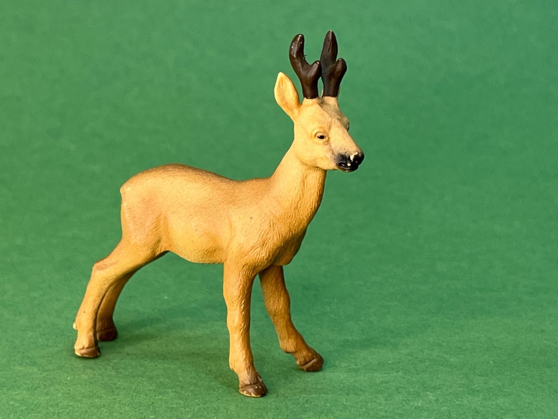 Schleich Figuren: Schleich Rehbock, Reh, Rehkitz Kitz Wald – Gebraucht aus Ennetbaden von mapa05 2