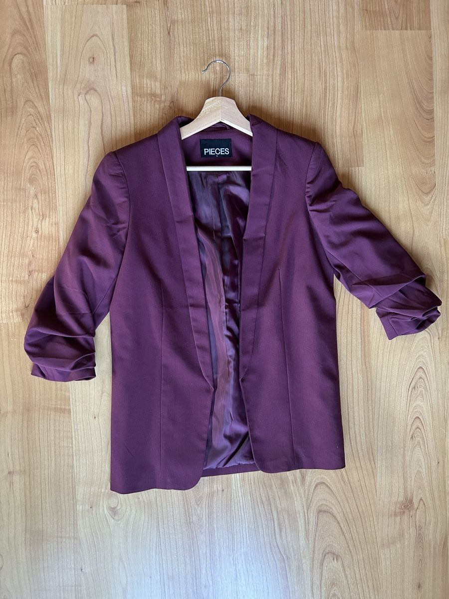 Pieces Giacche: Pieces Blazer Noos bordeaux – Nuovo e nell'imballaggio originale da Linden venduto da stuckijana