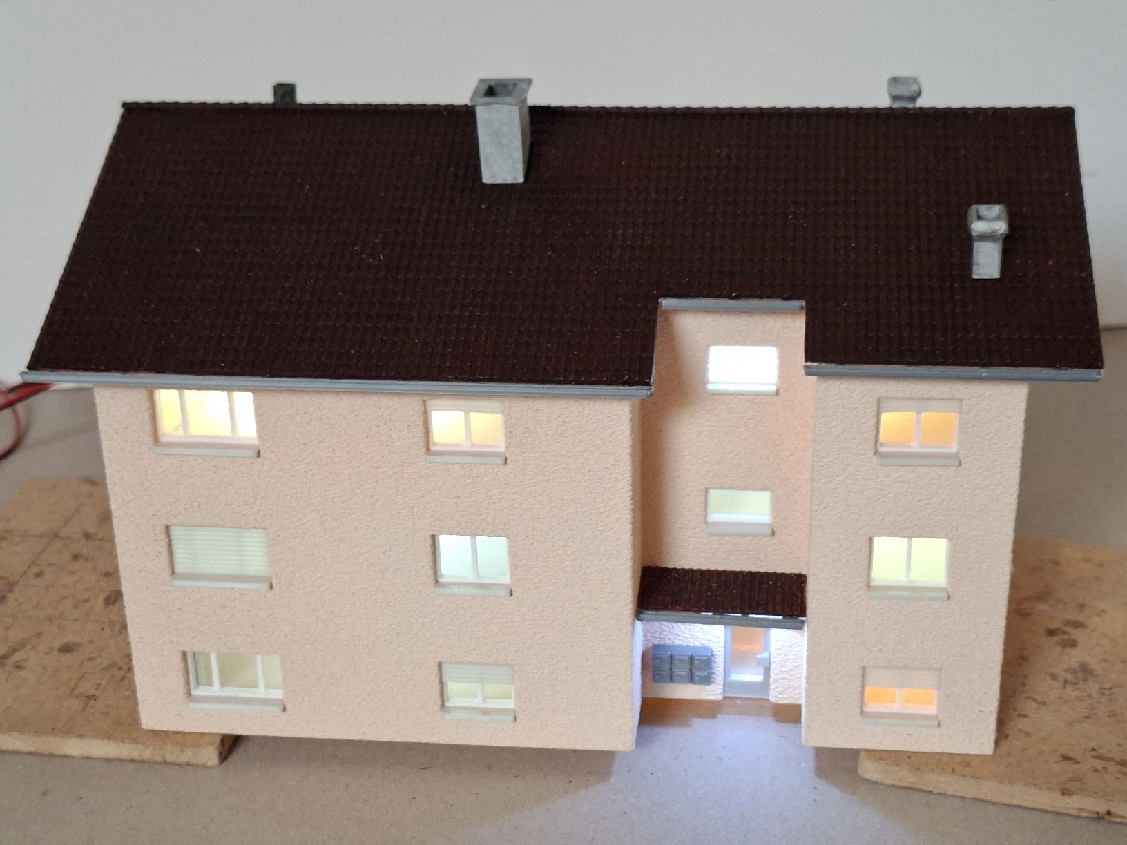 Modelleisenbahnen: MFH mit Licht – Neu (gemäss Beschreibung) aus Weisslingen von Moco_mexiko 4