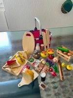 Holzspielzeug Picknickkorb mit Zubehör guter Zustand