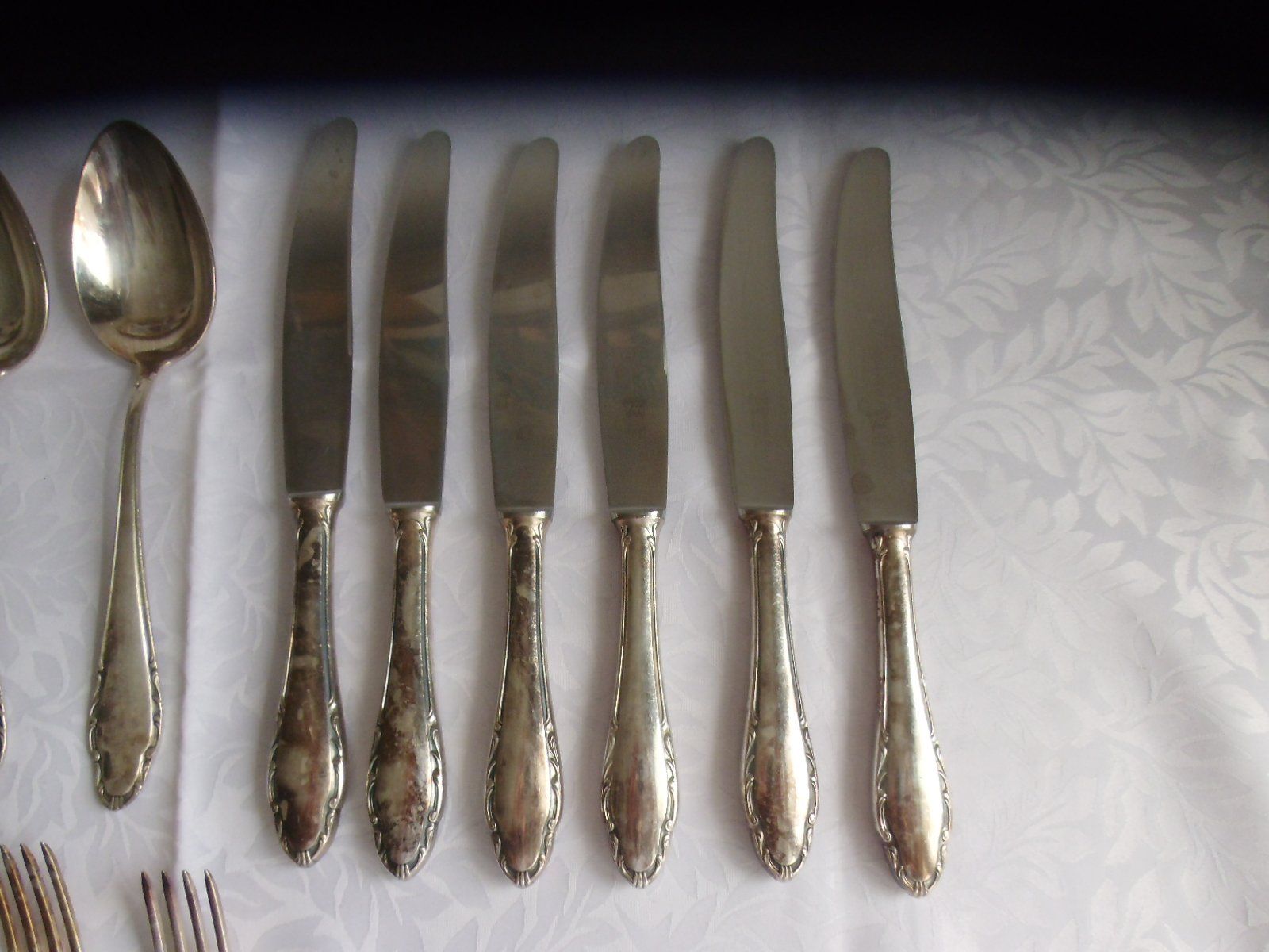 Set di posate: Besteck versilbert Wellner 90/45   18 - teilig – Usato da Walenstadt venduto da Pluisa 3