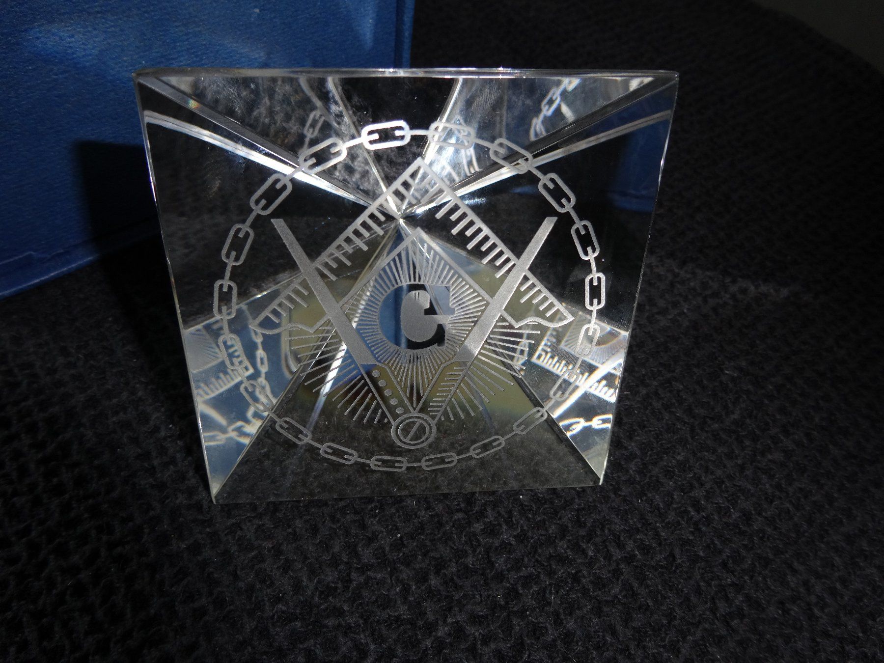Bicchieri: Pyramide Glas Loge – Usato da Neerach venduto da jenny062 2