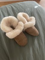 UGG Boots Baby size 20.5 EU brown suede sheepskin new