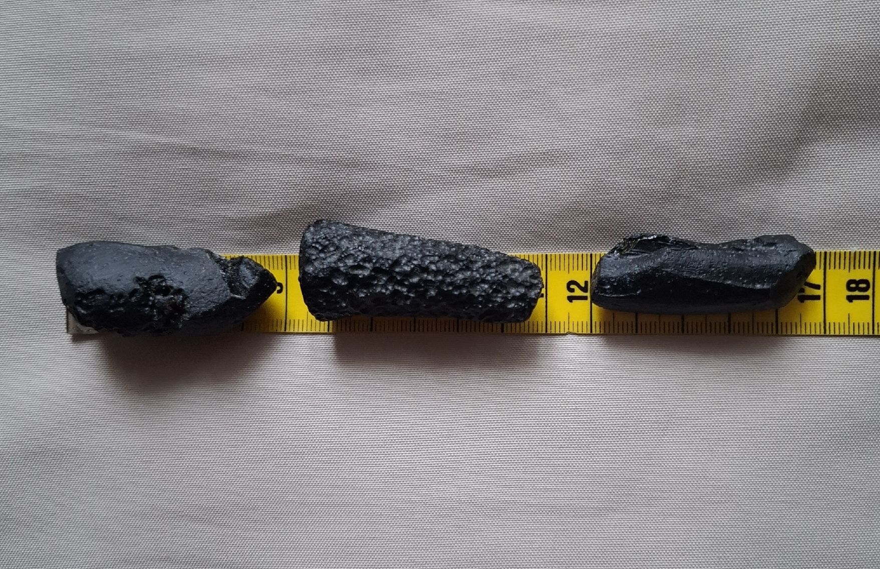 Minerali & Pietre curative: 3 Stück Tektite – Usato da Dietikon venduto da Hirschkopf 4