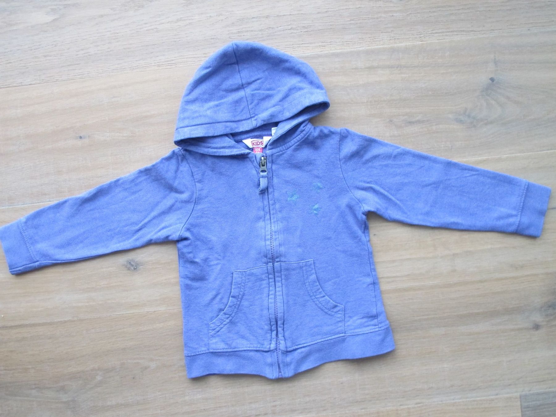 Giacche & Cappotti: Kapuzensweatjacke Mädchen Gr. 104 – Usato da Rheinfelden venduto da zwitschi_09