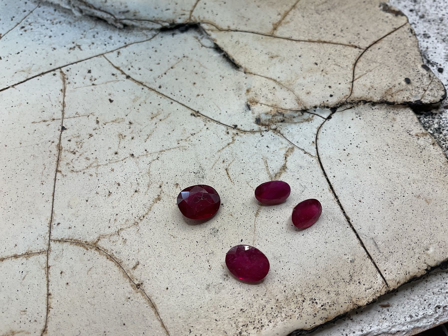 Edelsteine: Rubine 4 Stück – Neu (gemäss Beschreibung) aus Luzern von S.Kern01 2
