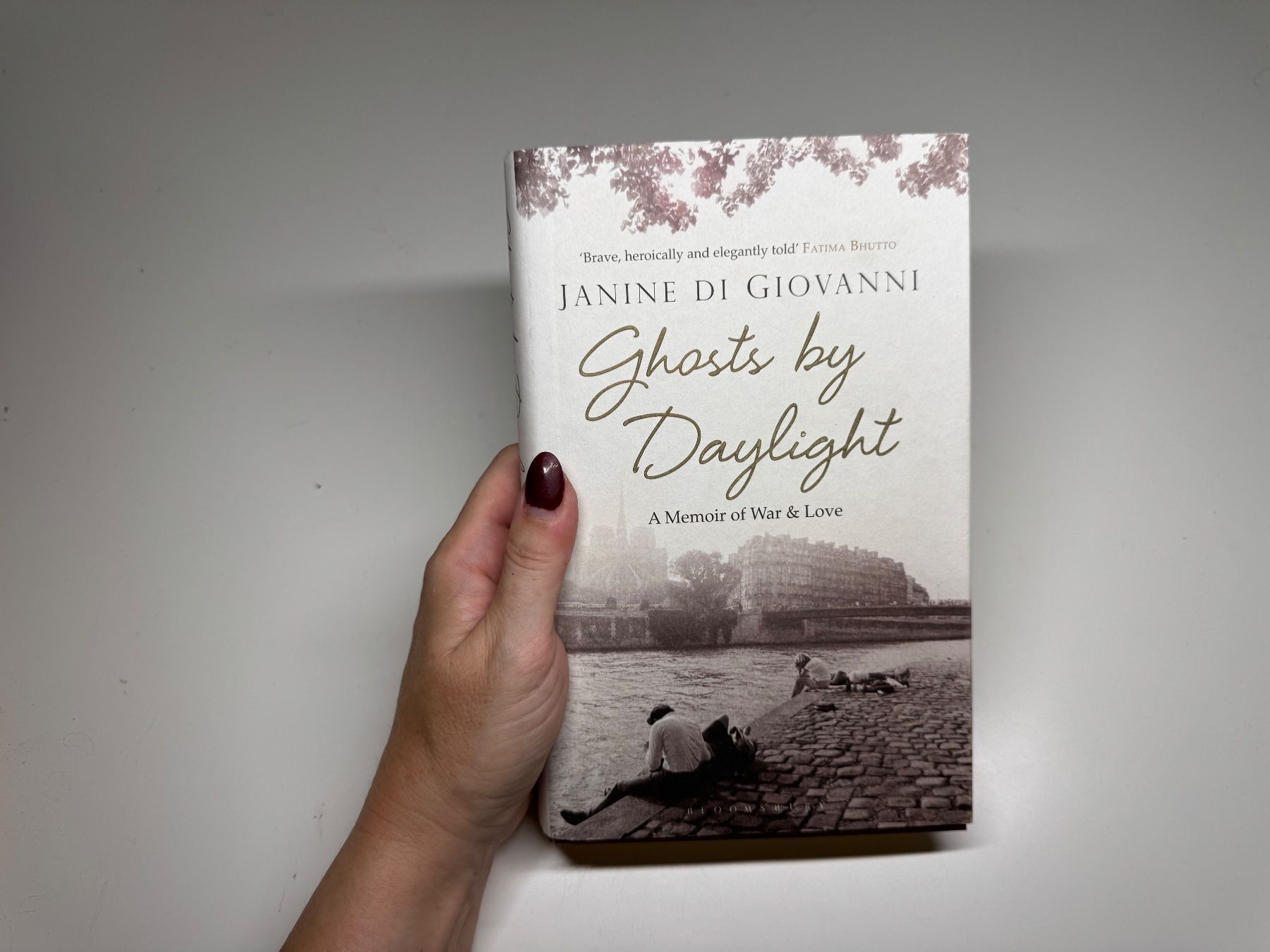 Libri: NOVEL: Janine di Giovanni, Ghosts by dailight – Usato da Grosswangen venduto da English_books