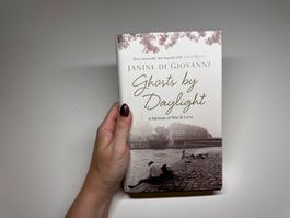 NOVEL: Janine di Giovanni, Ghosts by dailight