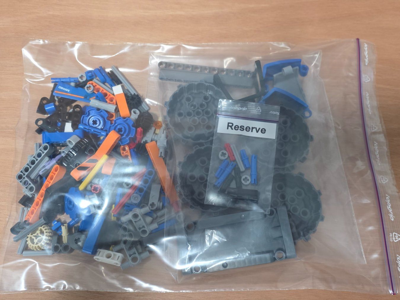 Lego Baukästen: LEGO Technic 42071– Dozer Compactor Technic 2 in 1 – Gebraucht aus Malters von mat_6102 6