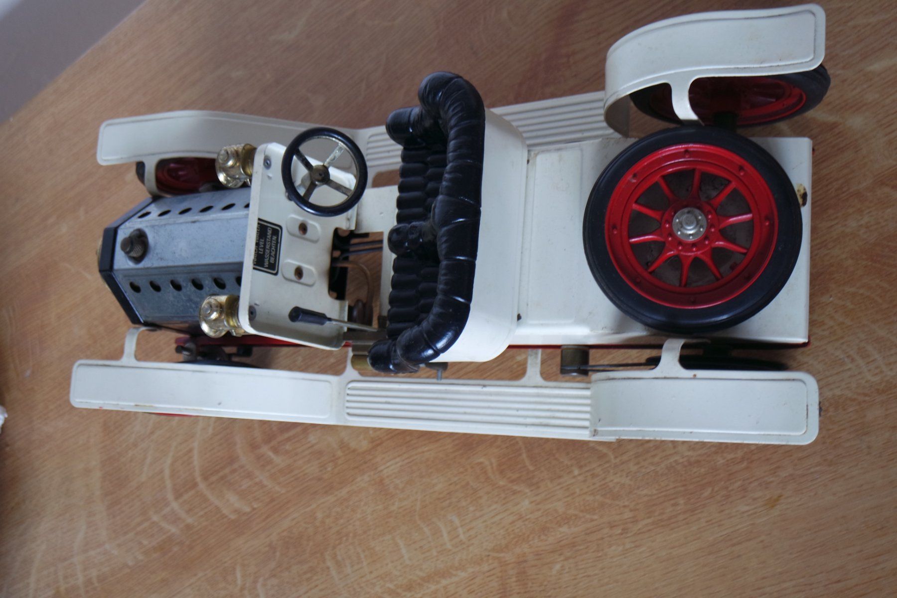 Modellini d'auto: AUTO OLDTIMER  À VAPEUR – Usato da Avenches venduto da WEBHobby 3