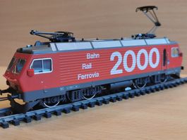 Märklin 3330 Re4/4iV Bahn 2000 ESU5 digit. LED Licht CH-Norm