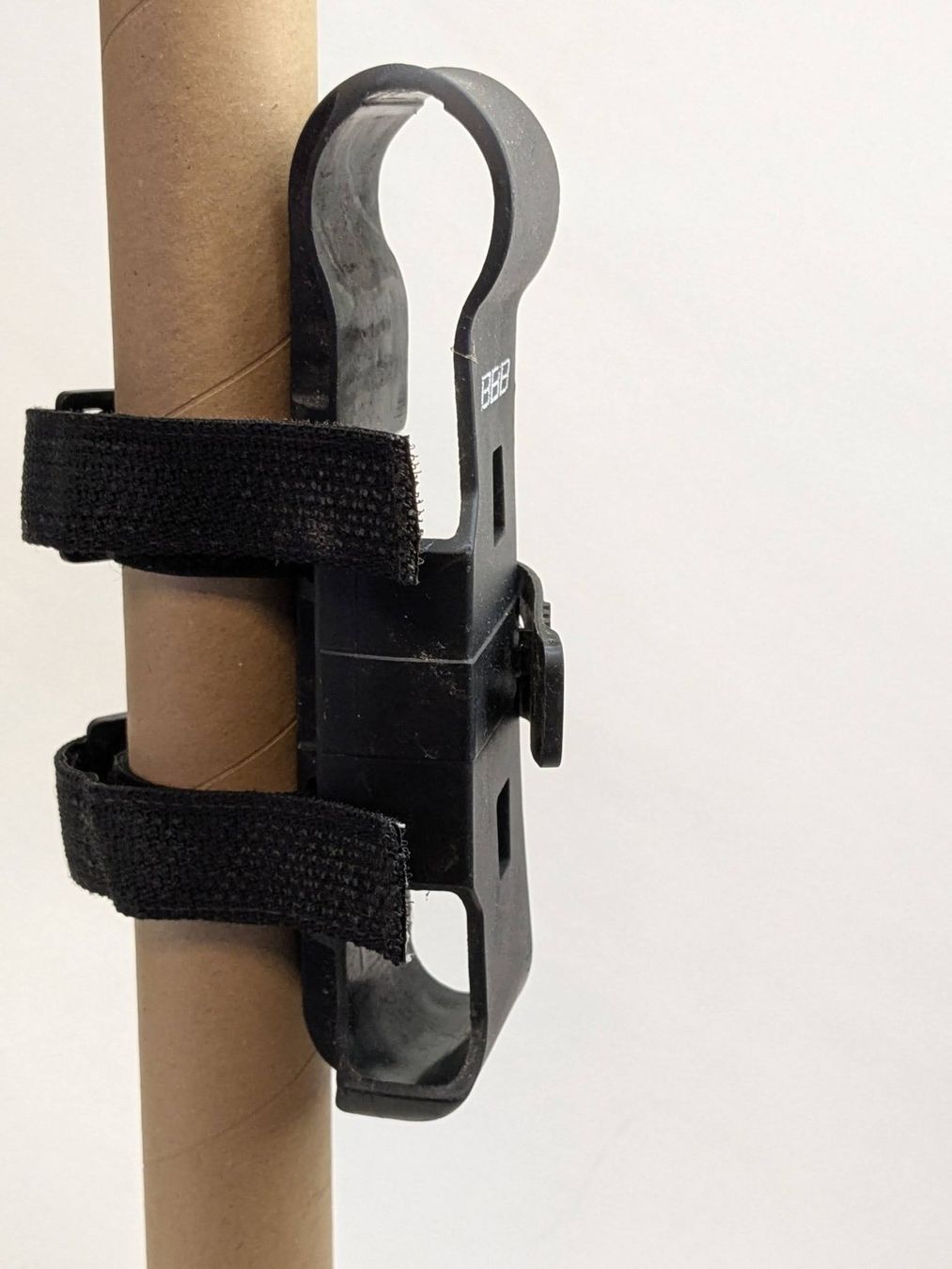 Supporti per biciclette: BBB Cycling Schlosshalter, Schwarz, Velo – Usato da Bern venduto da F_M_A