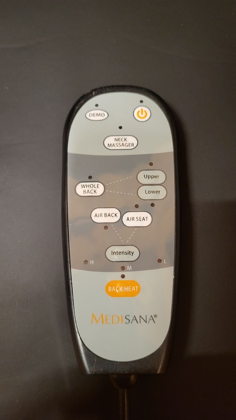 Medisana Dispositivi per massaggi: Massagesitz-Auflage Medisana mit Heizfunktion – Usato da Ballwil venduto da Patrick218 1