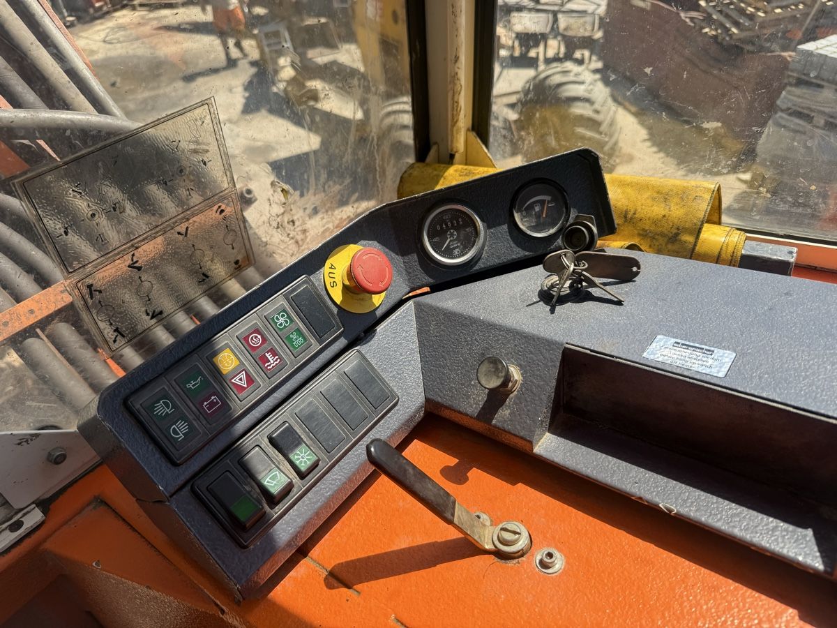 Menzi Muck Bagger: Menzi Muck 6000 – Gebraucht aus Villeneuve VD von Tiennot 5