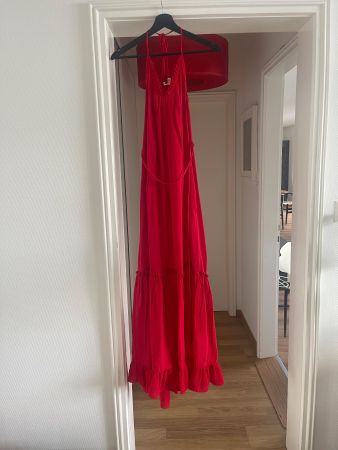 Luftiges Sommerkleid Rot mit Rüschen Gr. M Top Zustand 46