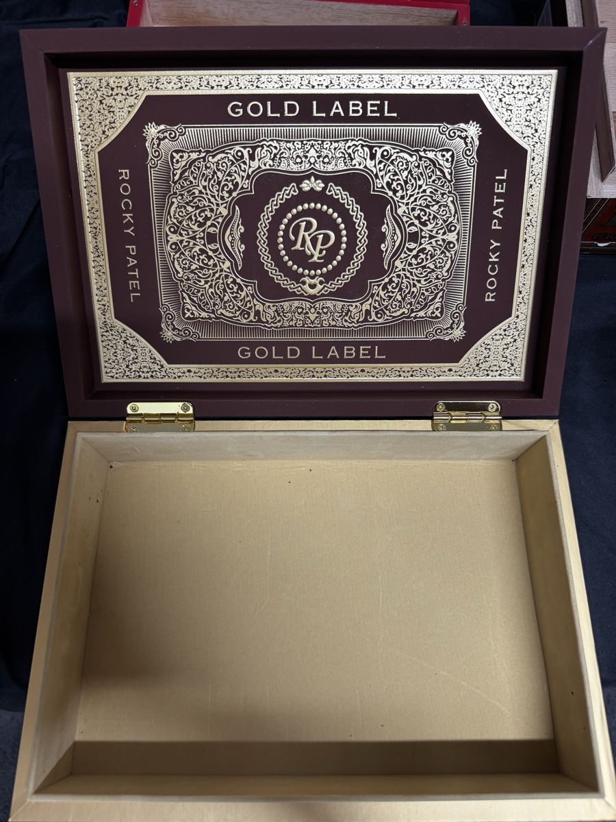 Sigari: Cigar Box Collection, Various Brands – Usato da Seuzach venduto da kaufes8 2