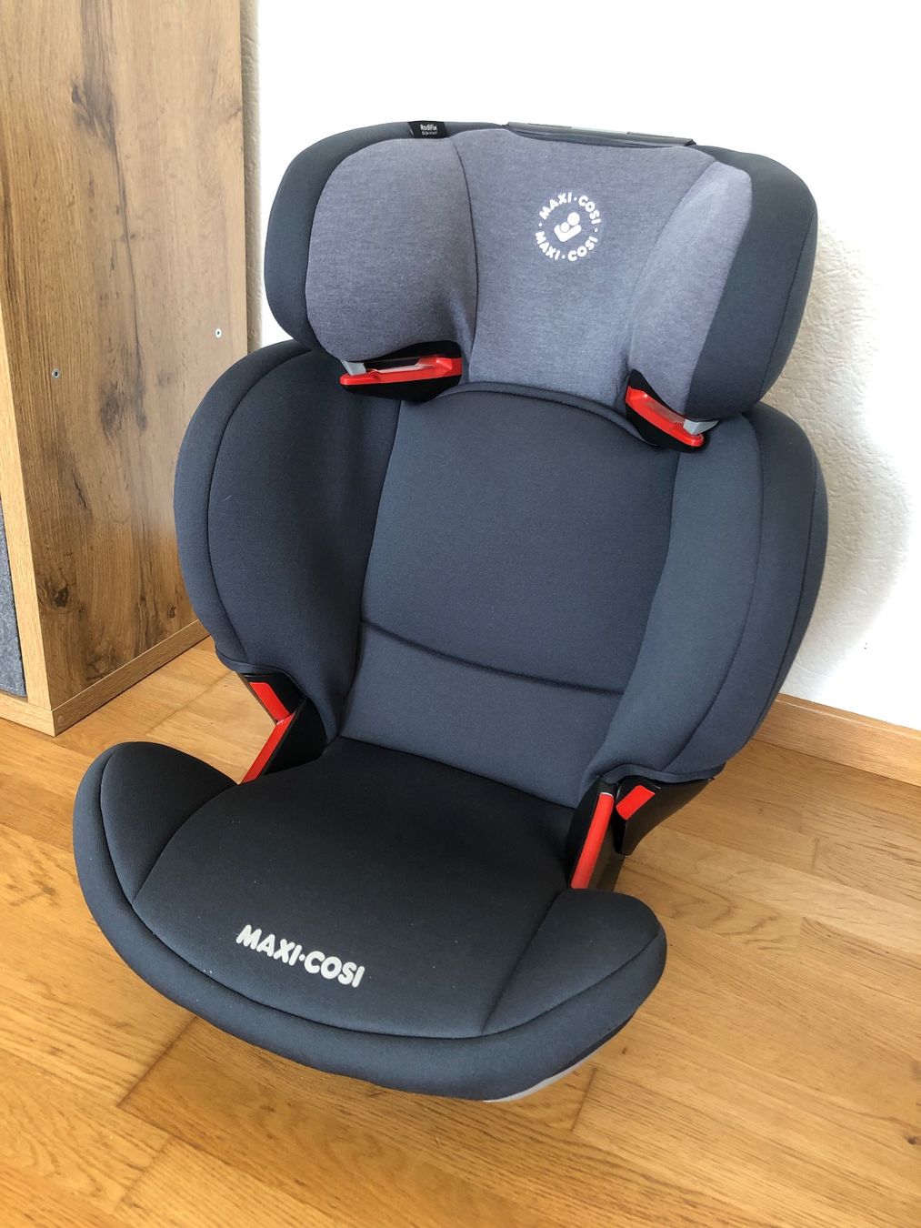 Maxi-Cosi Auto-Kindersitze: Maxi Cosi RodiFix AirProtect – Gebraucht aus Sirnach von manu135