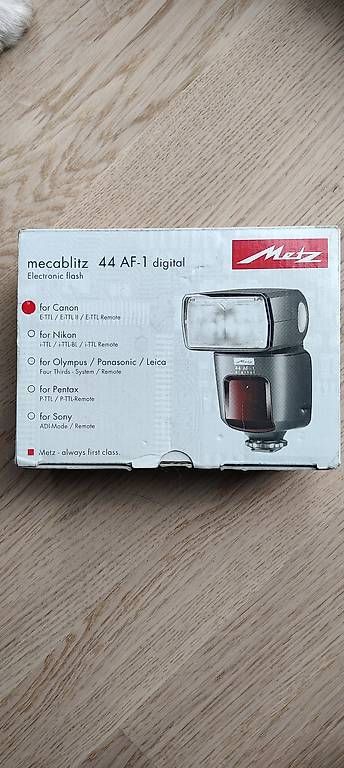 Flash: Flash Metz Mecablitz 44 AF-1 Canon – Usato da Lausanne venduto da arn_7mjw