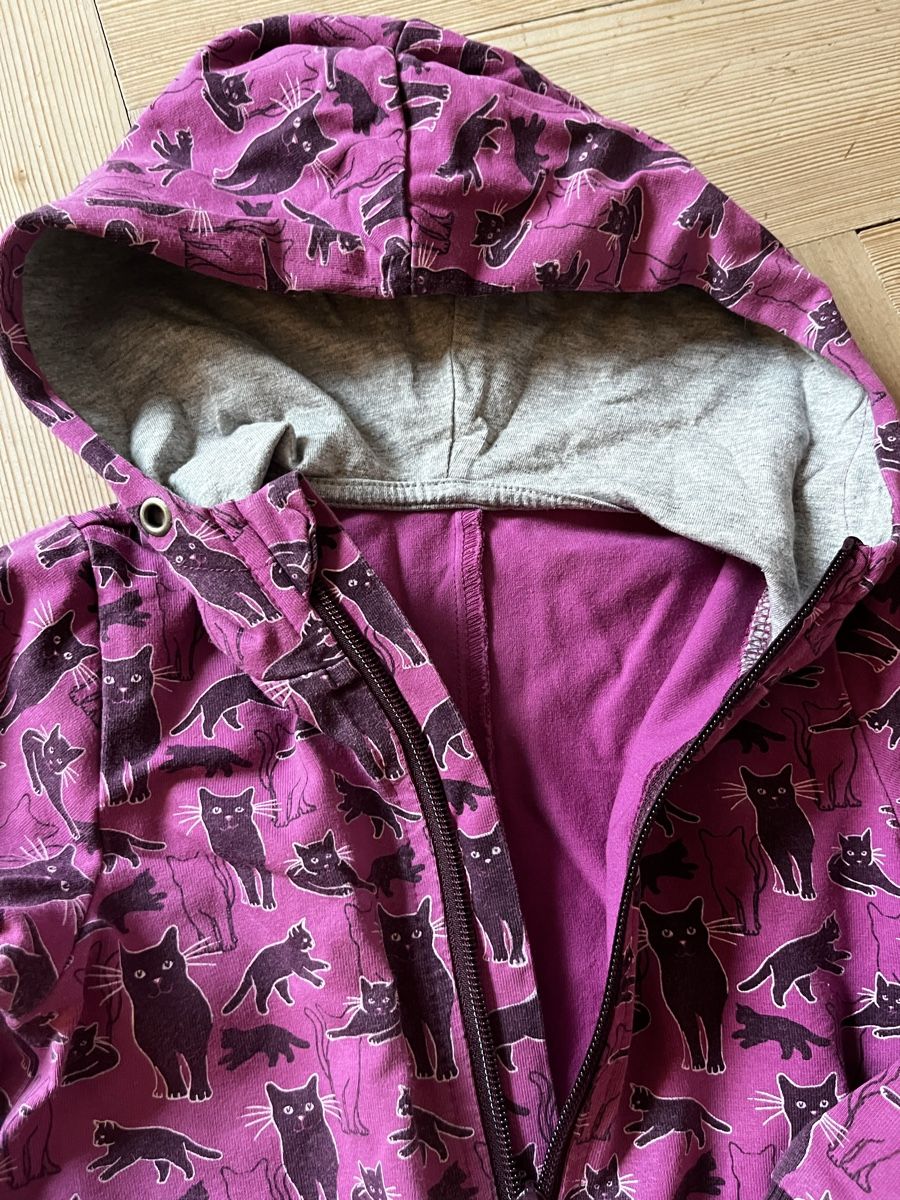 Tute: Jumpsuit pink Gr. 116 – Usato da Horgen venduto da adrigas 2