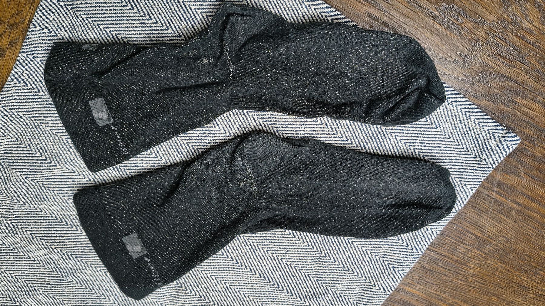 Socken: Dermatologische Socken mit Silberfäden – Gebraucht aus Dietikon von Bobbyboa