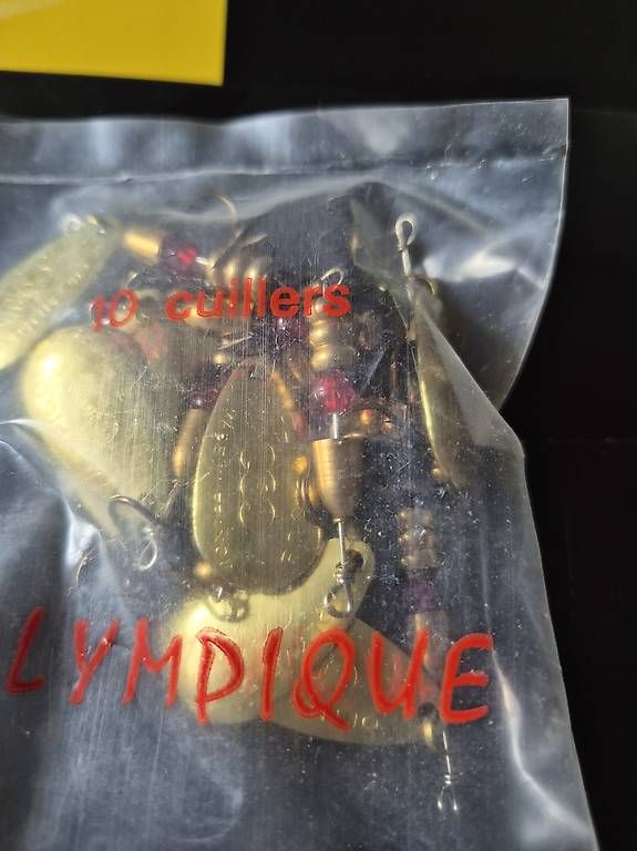 Esche: Pêche : Cuillères olympique  – Usato da Massongex venduto da sri_9rns