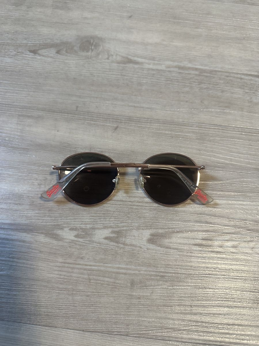 Superdry Occhiali & Lenti: SuperDry I Sonnenbrille – Usato da Ennetbaden venduto da Ansano 1