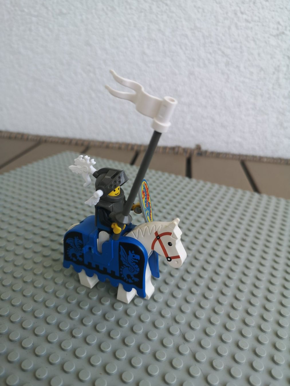 Lego Giocattoli: Ritterfigur LEGO mit Zusatz - Text lesen!!! – Usato da Goldau venduto da MacPad 1