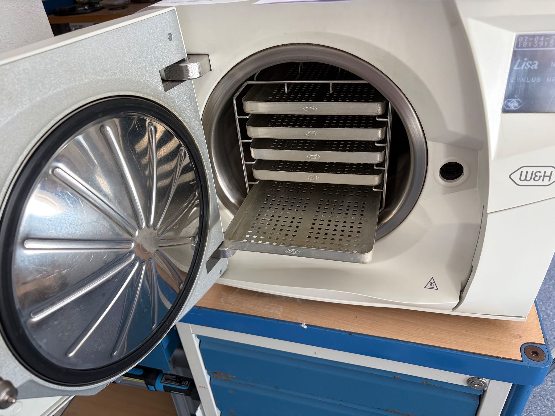 Medizinische Geräte: W&H Lisa Autoklav B Type 17 Liter – Gebraucht aus Glattfelden von Therzog 3